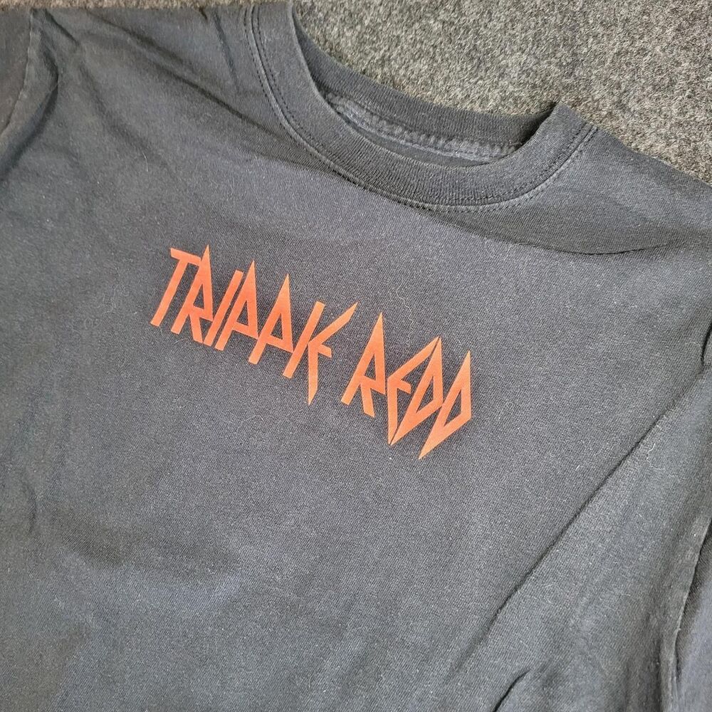 Tna Men's Grey and Black T-shirt